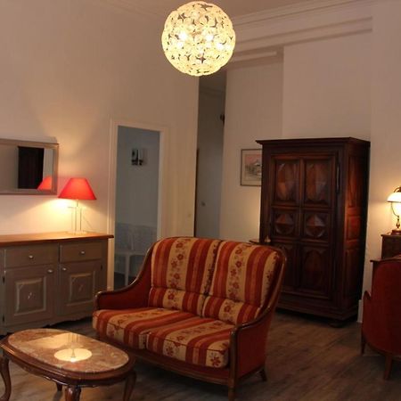 Appartamento Chez Papoum Nevers Esterno foto